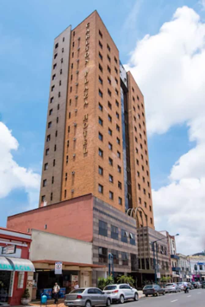 Hotel Carlton Plaza — 4-Star Luxury Hotel in Pocos De Caldas, Brasil