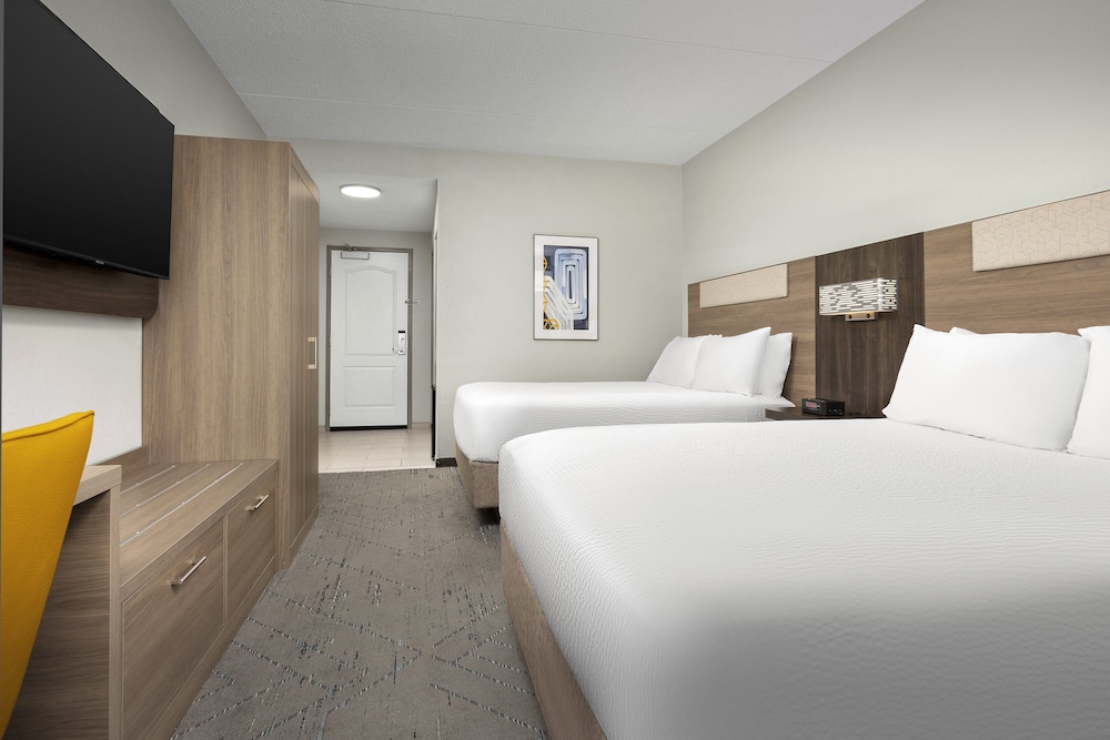 Holiday Inn Express Hotel & Suites Greensboro Airport Area by IHG - photo 14