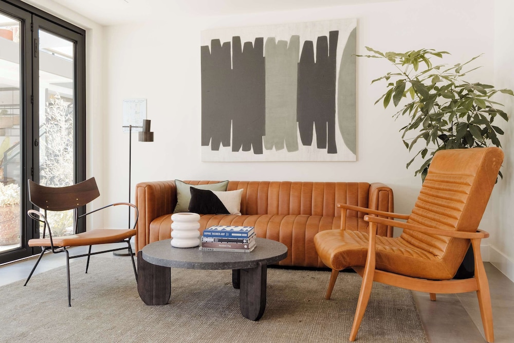 The Anthem Los Angeles Stadium District Tapestry by Hilton - photo 2