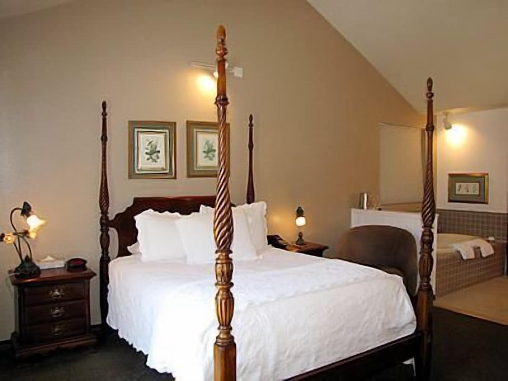 Wharf Master's Inn - photo 10