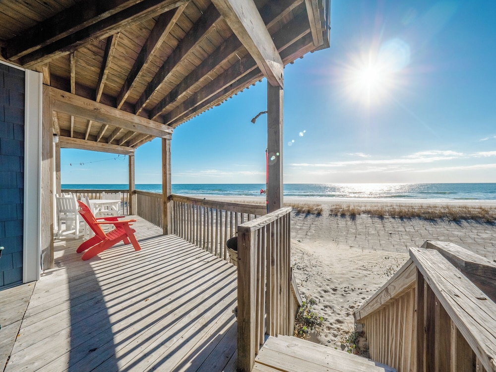 Sunray Cottage — 4-Star Luxury Hotel in Santa Cruz, United States
