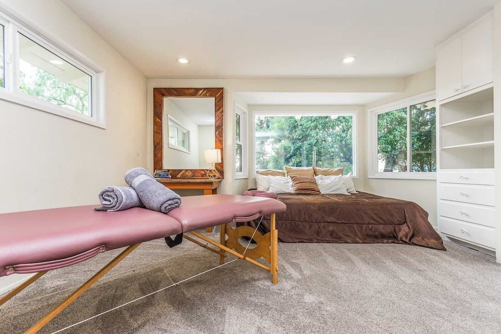 Oak Hills by Avantstay Panoramic View Pool Spa - photo 16