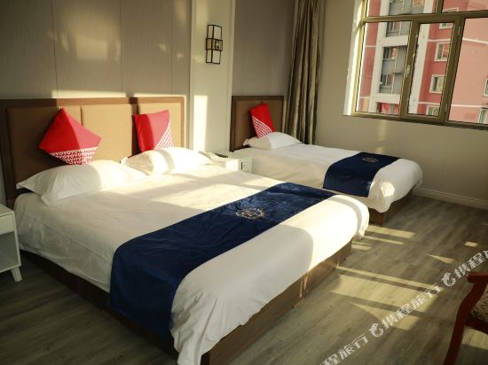 Binhe Business Hotel in Chengde, People's Republic of China