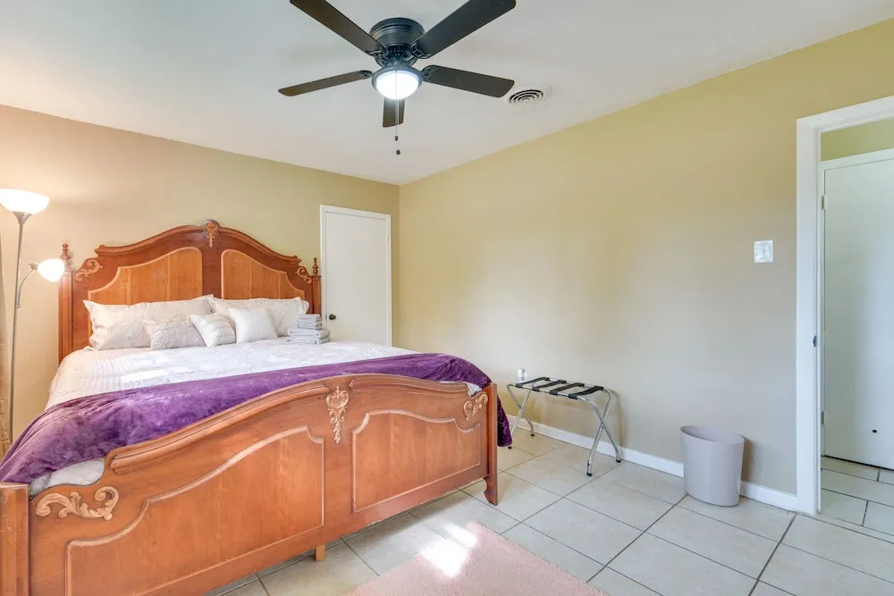 Baton Rouge Vacation Rental w Yard: 10 Mi to Lsu - featured photo
