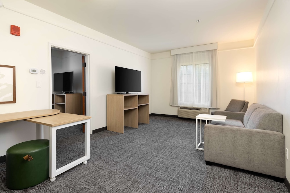 Spark by Hilton Savannah Airport - photo 15