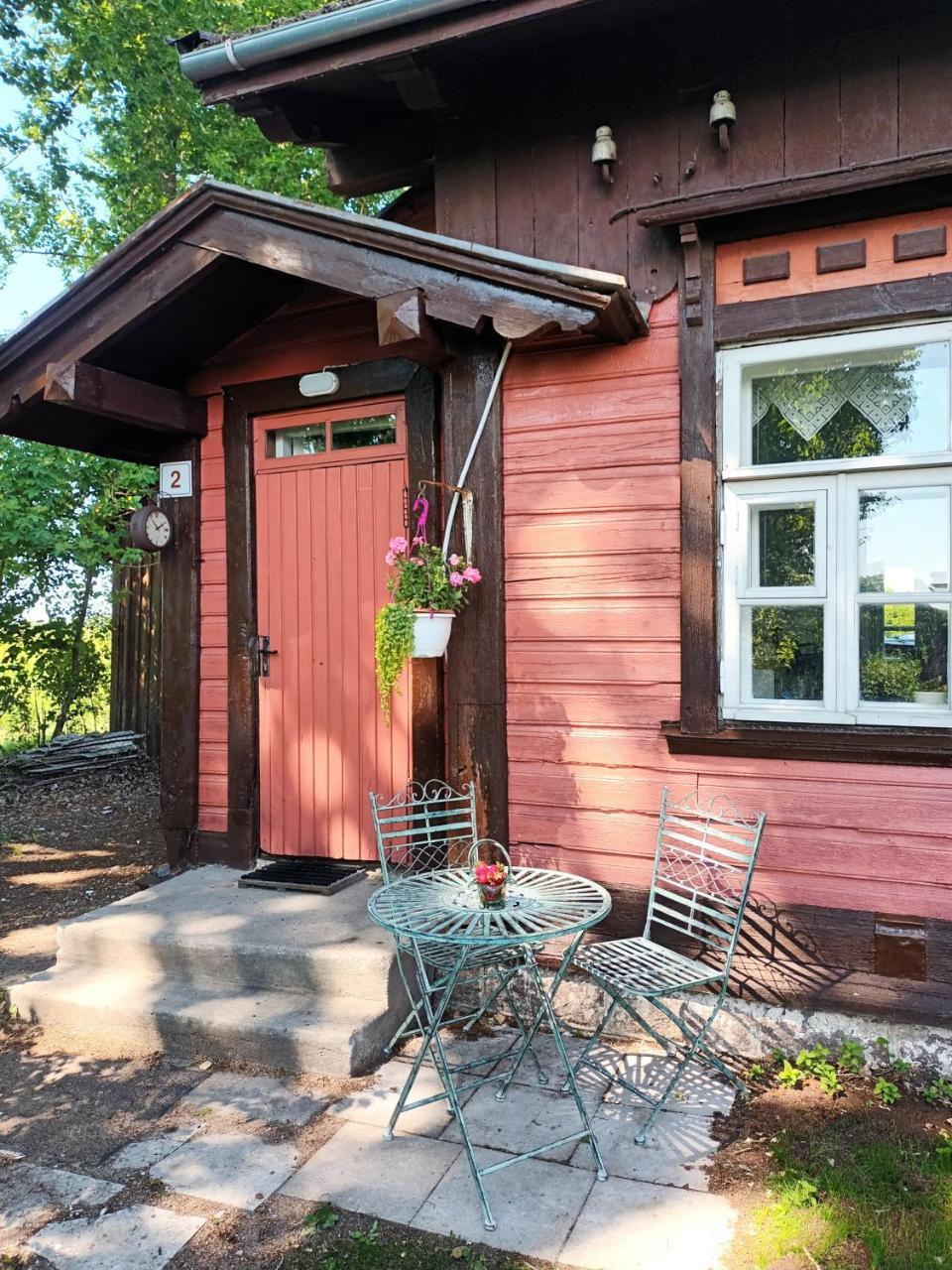 Sallimeister Linda külalistemaja. in Haapsalu, Estonia