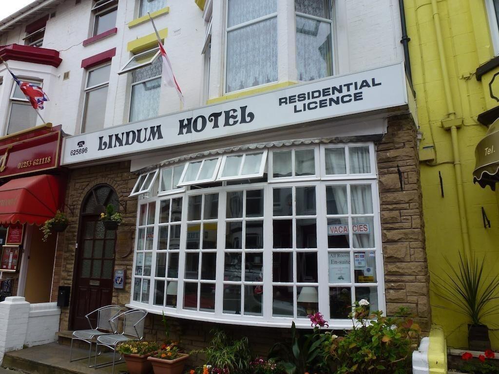 Lindum Hotel - carbon neutral hotel in Blackpool