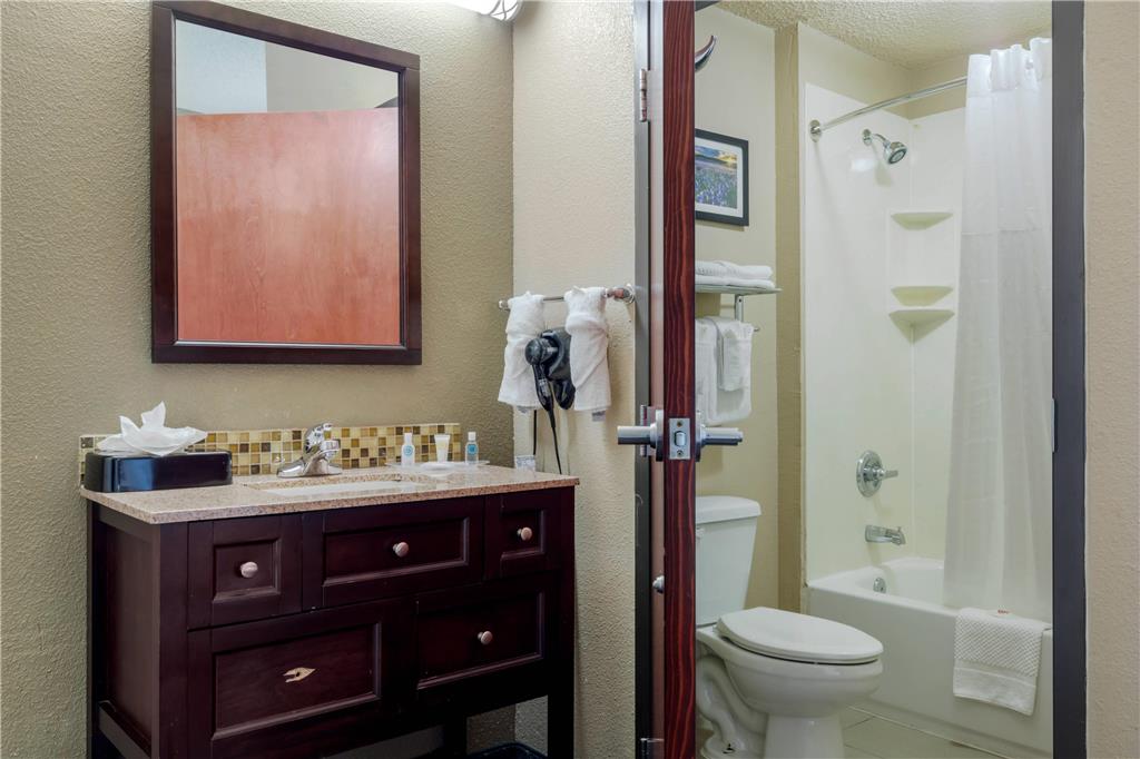 Comfort Suites Waco North Near University Area - photo 20