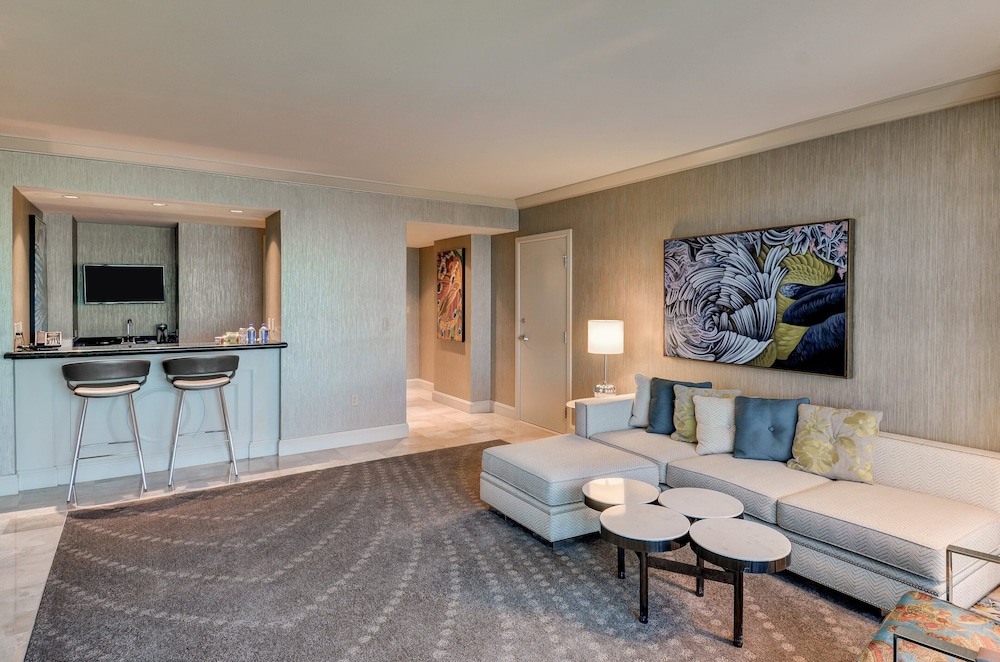 Mandalay Bay Resort And Casino - photo 10
