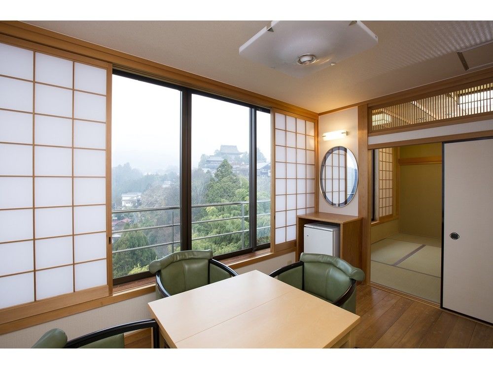 Kisuya — Unknown City — photo 4