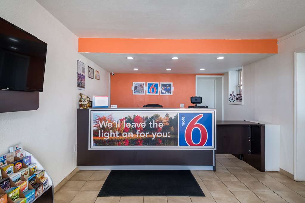 Motel 6 Connellys Springs NC - photo 25