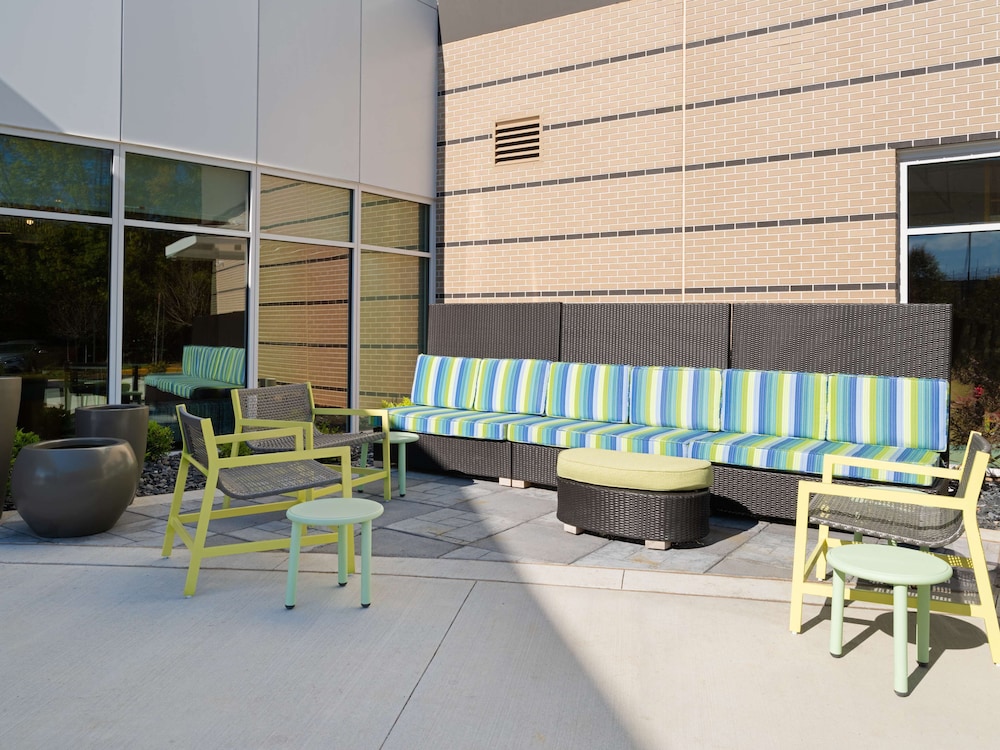 Home2 Suites By Hilton Atlanta Airport College Park - photo 36