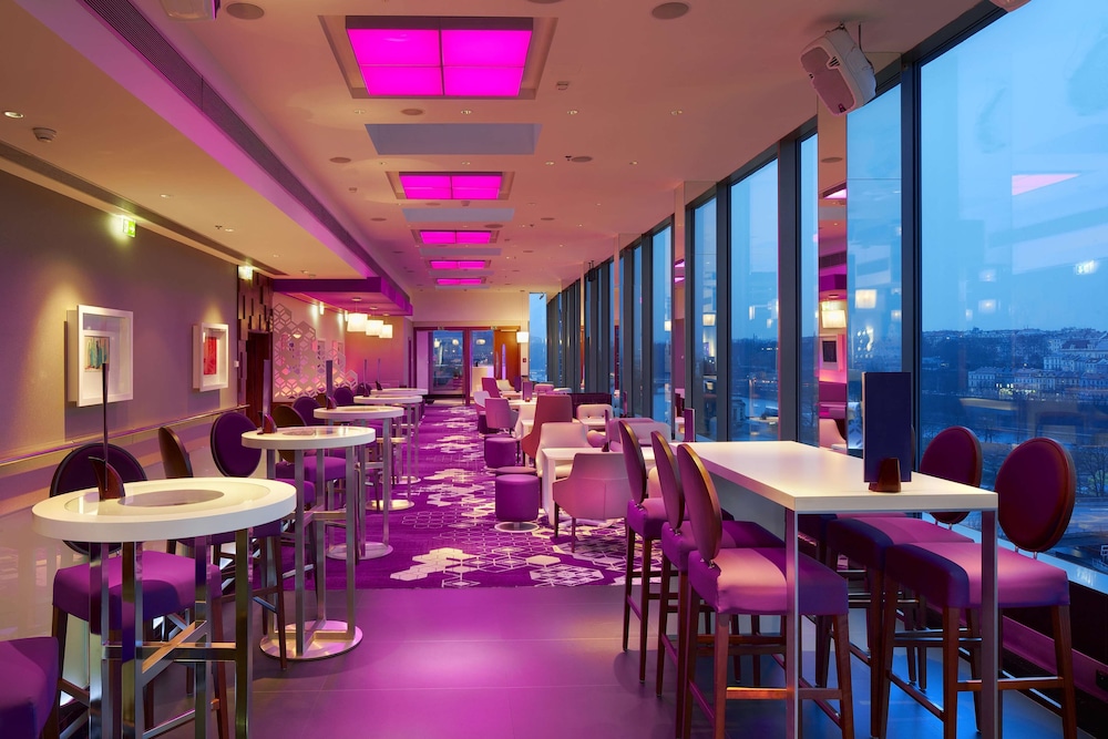 מזון ומשקאות