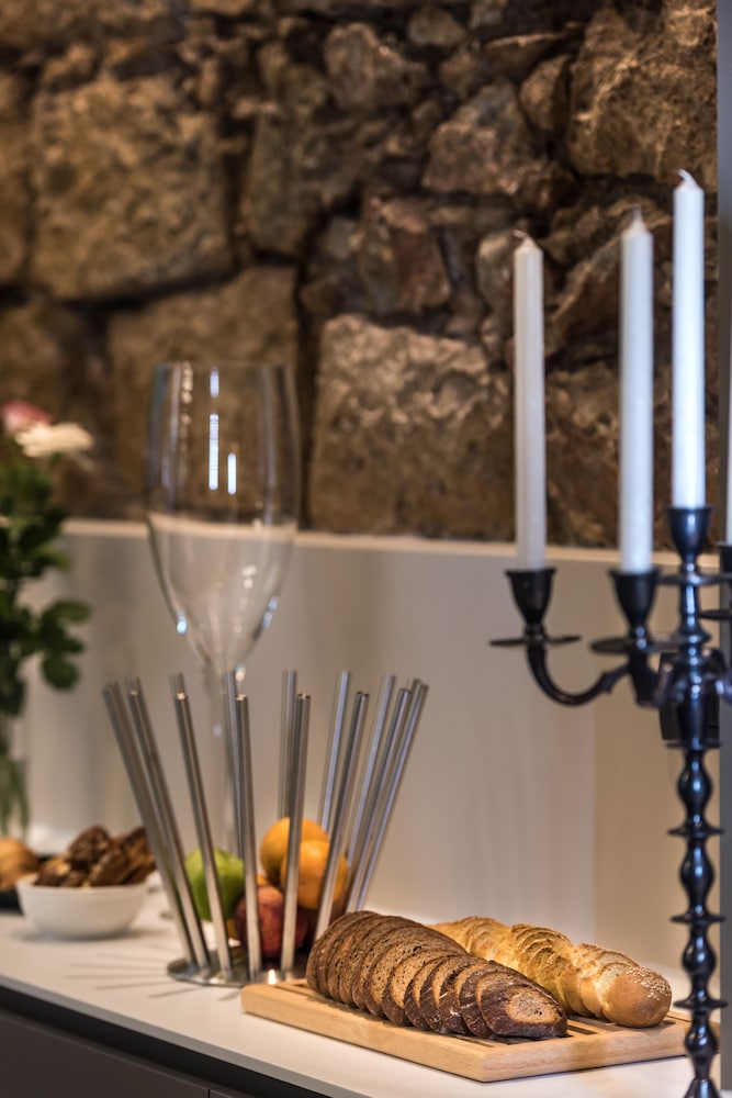 מזון ומשקאות