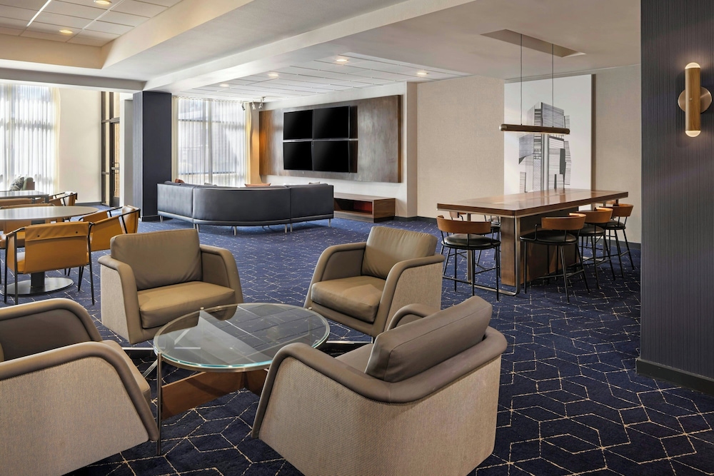 Courtyard by Marriott Sacramento Midtown in Sacramento, United States