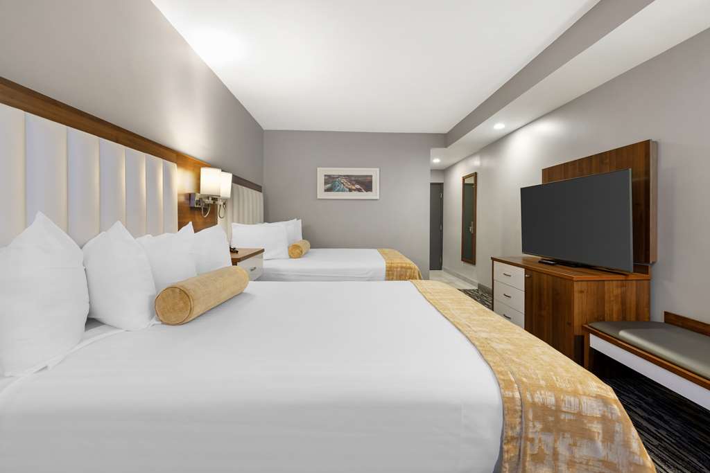 Best Western on the Avenue - photo 23