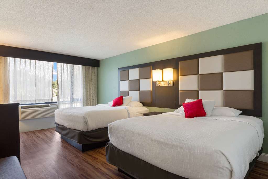 Red Lion Hotel Monterey - photo 15