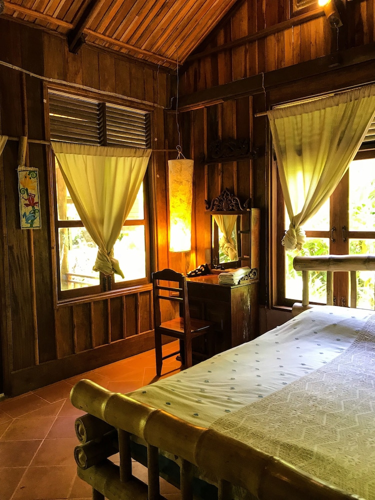 Vanvisa at the Falls — Luang Prabang — photo 4