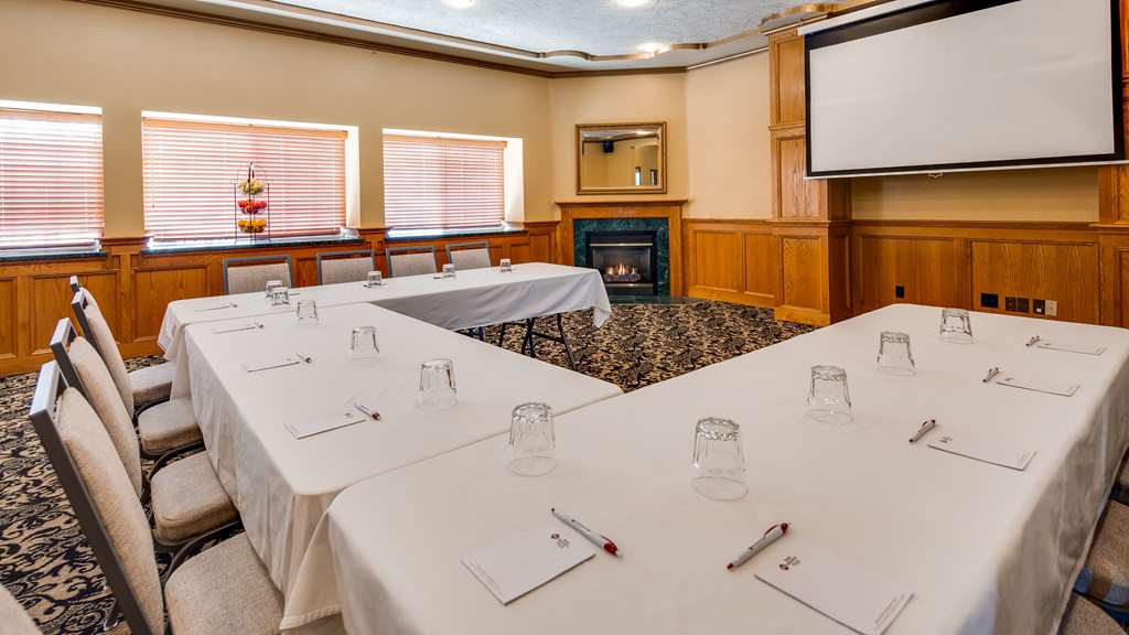Best Western Plus Bayshore Inn - photo 7