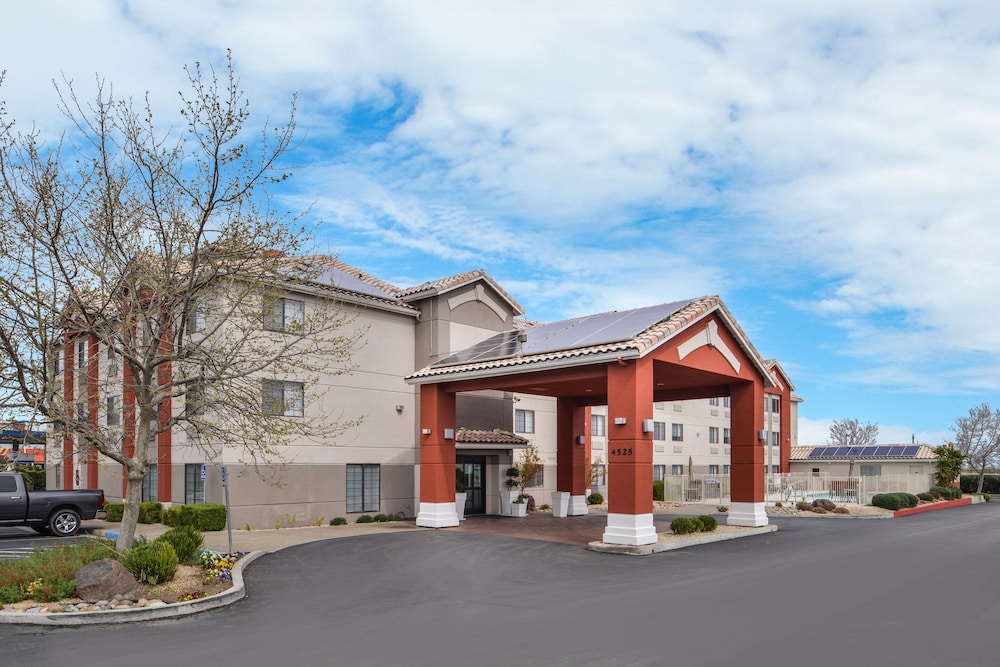 Holiday Inn Express Westley North Patterson Area - photo 44