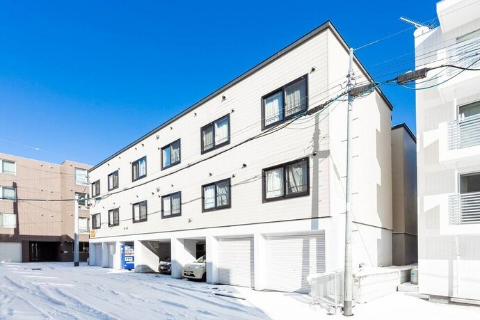 Nest2 - carbon neutral hotel in Sapporo