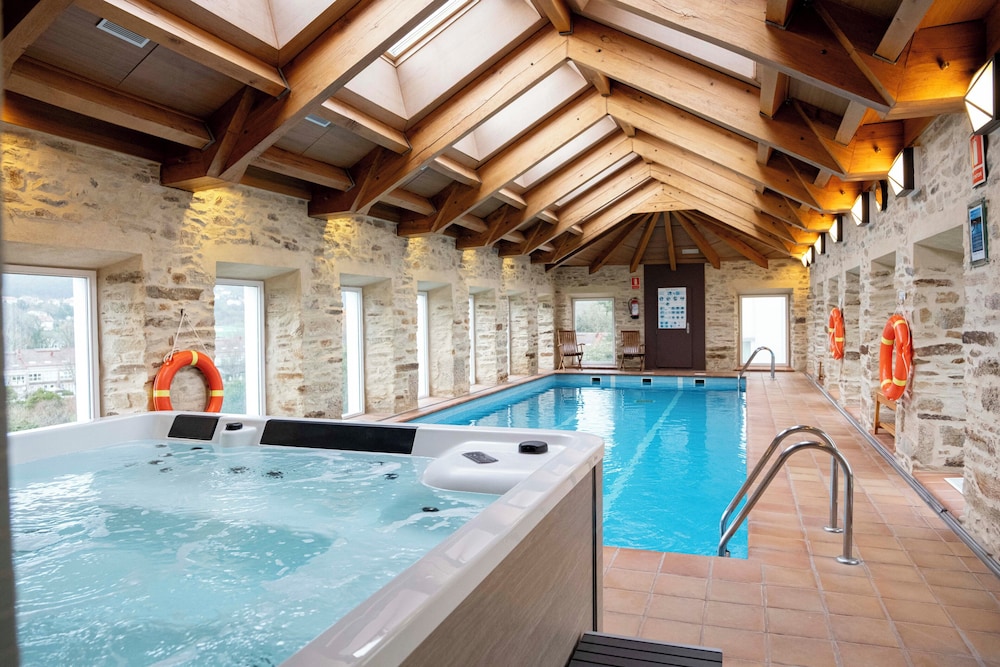 San Francisco Hotel Monumento — 4-Star Luxury Hotel in Santiago De Compostela, Spain