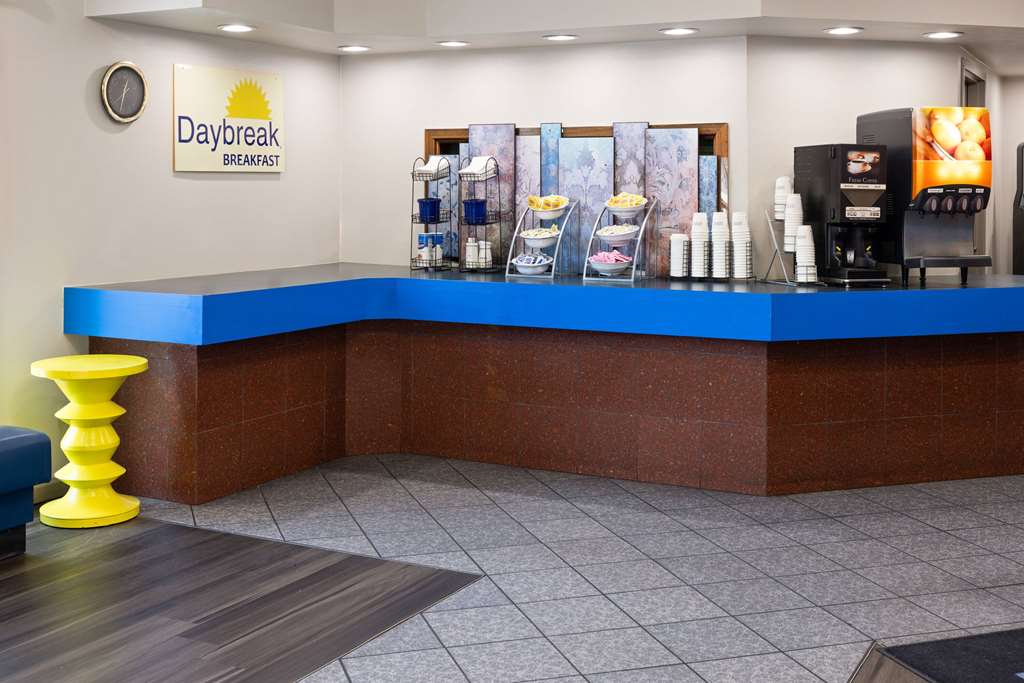 Days Inn & Suites by Wyndham Albany - photo 49