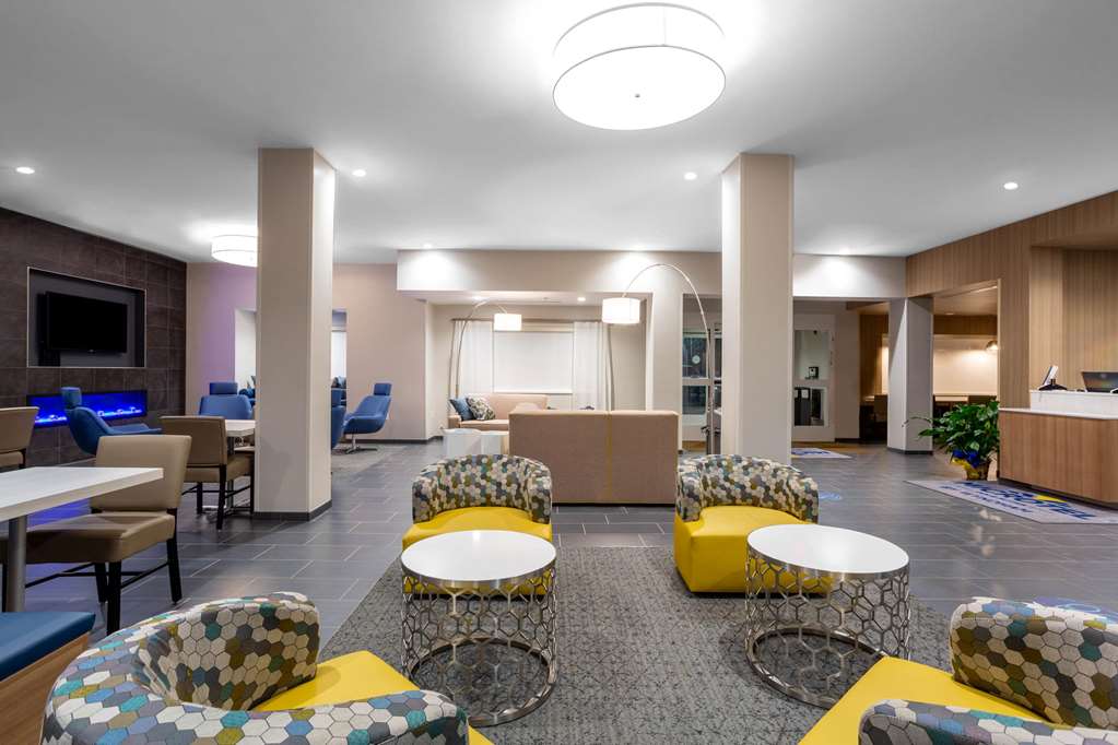 Microtel Inn & Suites by Wyndham South Hill - photo 5