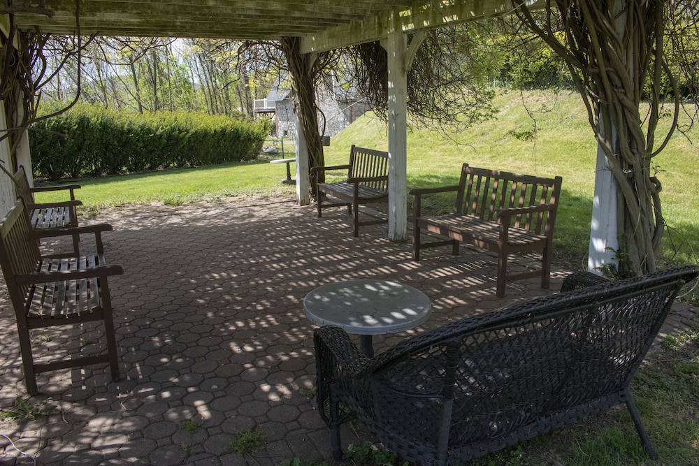 Inn on the Hudson - photo 39
