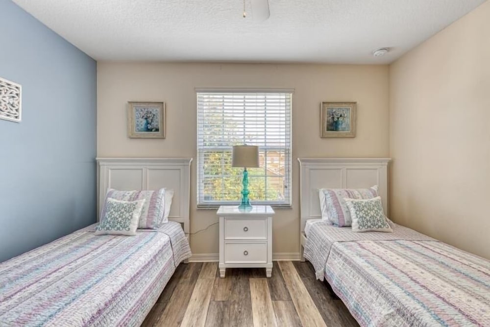 new Splash Of Magic At Solterra Resort 6 Bedroom Home - photo 12
