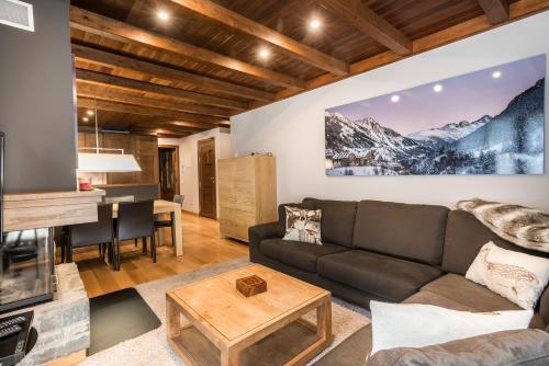 Restanca by Totiaran — 4-Star Luxury Hotel in Vielha, Spain