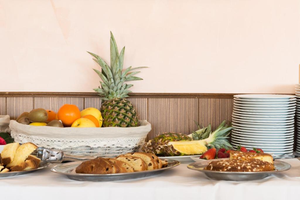 Hotel La Fenice e Sole in Turin, Italy