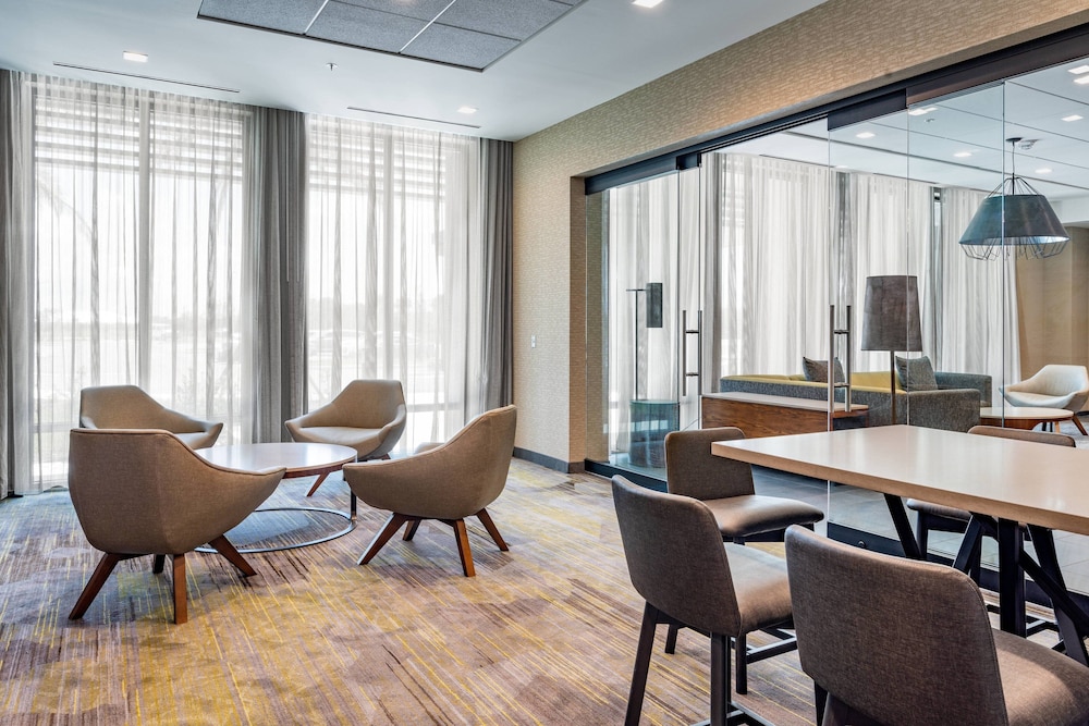 Courtyard by Marriott Port St. Lucie Tradition - photo 17