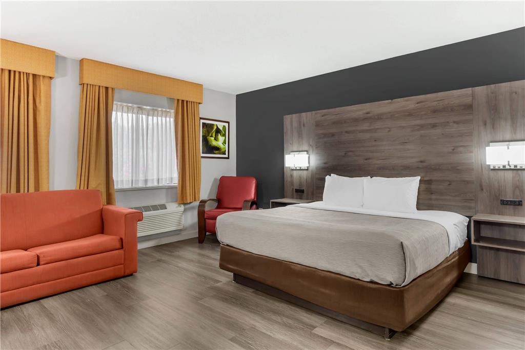 Quality Inn & Suites Raleigh Durham Airport - photo 17