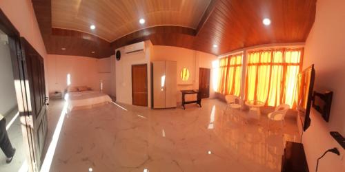 The Lushai Inn — hotel in Aizawl