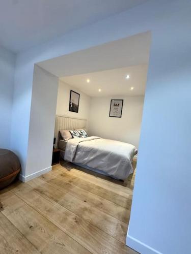 Charmant Studio Vue Sur Jardin — hotel near Lille Airport