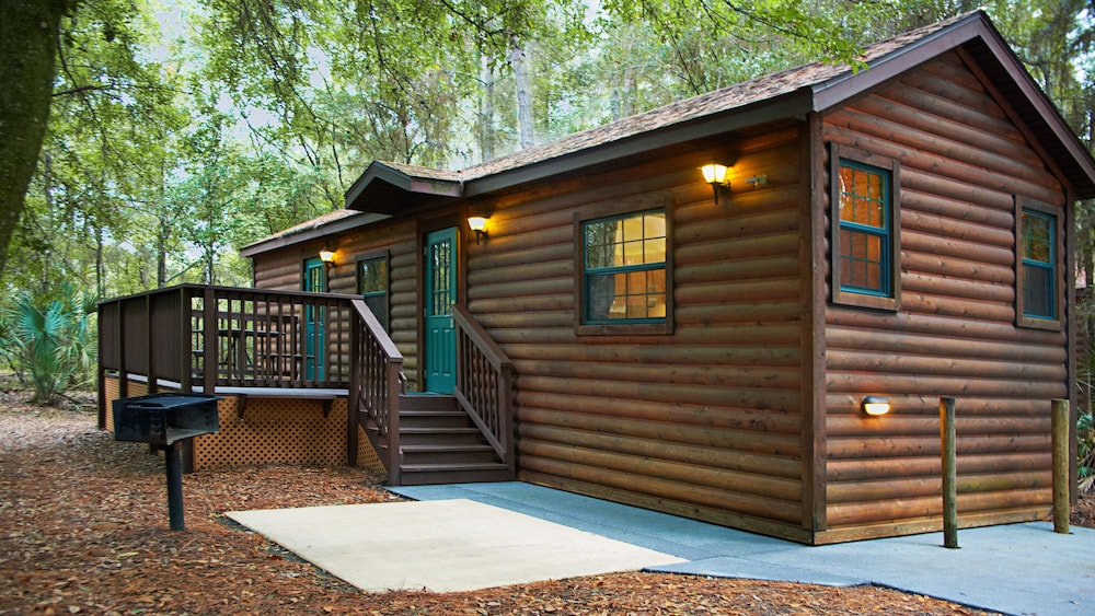 The Cabins at Disney s Fort Wilderness Resort — 4-Star Luxury Hotel in Orlando, United States
