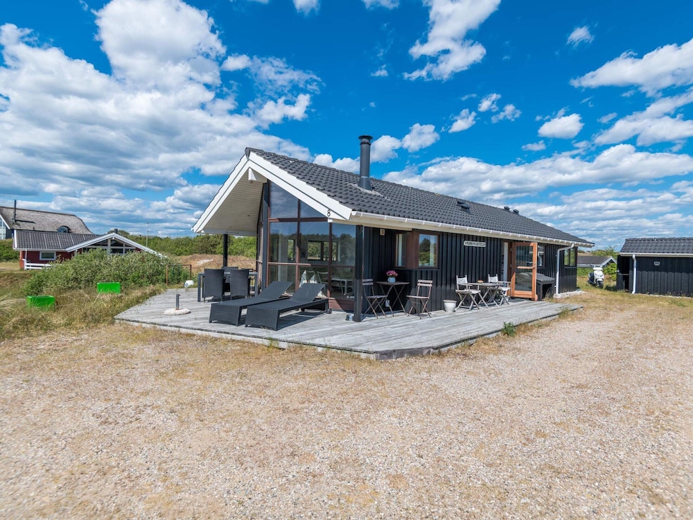 6 person holiday home in Fanø By Traum — 4-Star Luxury Hotel in Nordby, Denmark