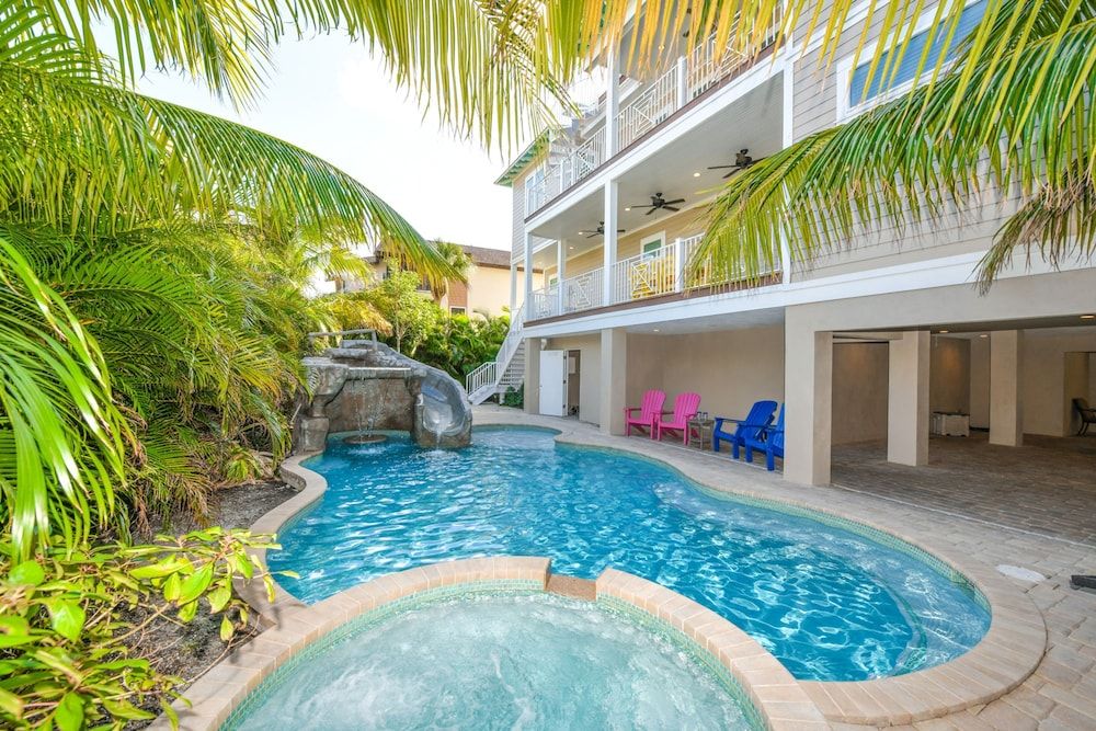 Tropical Hideaway by AMI Locals - photo 4