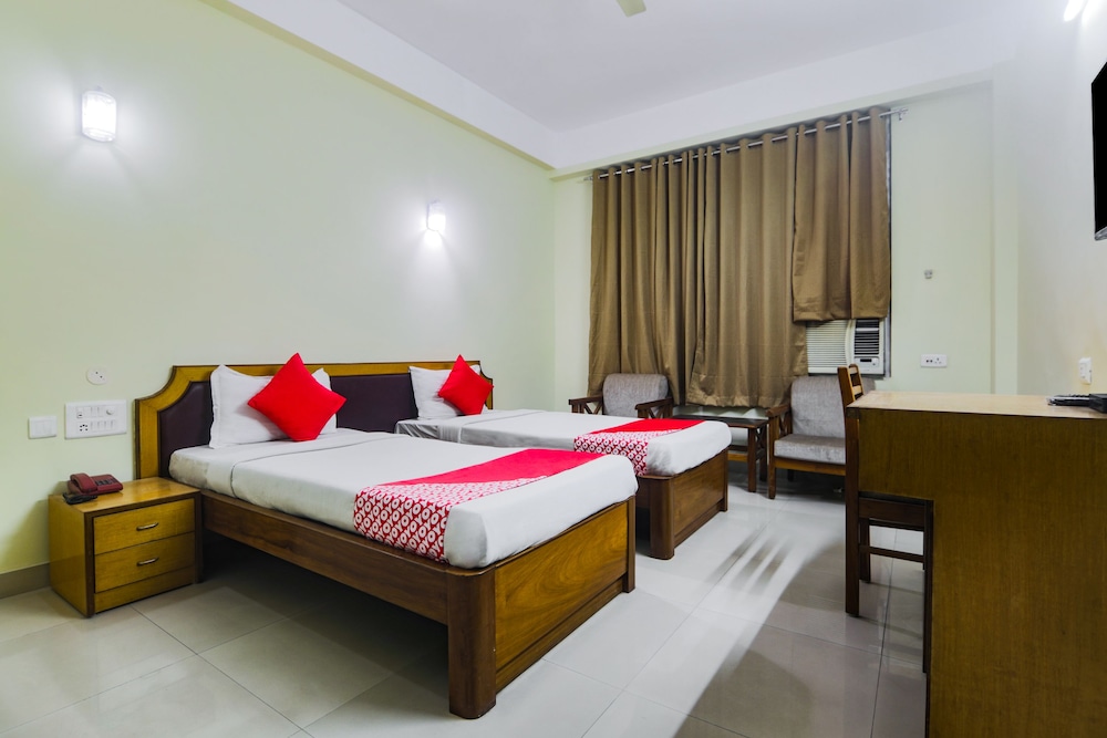 Earl Grey Hotel By OYO Rooms in Jorhat, India