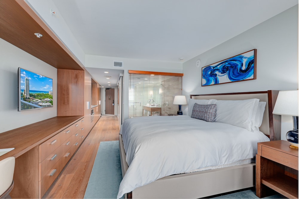 The Ritz Carlton Residences by Real Select Vacation - photo 17