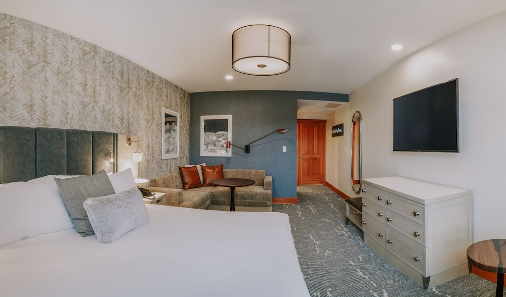 The Summit Hotel at Big Sky Resort - photo 7
