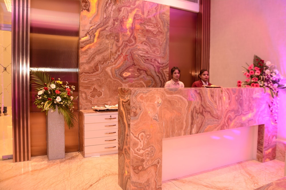 Red Orchid - last minute hotel in Kanpur