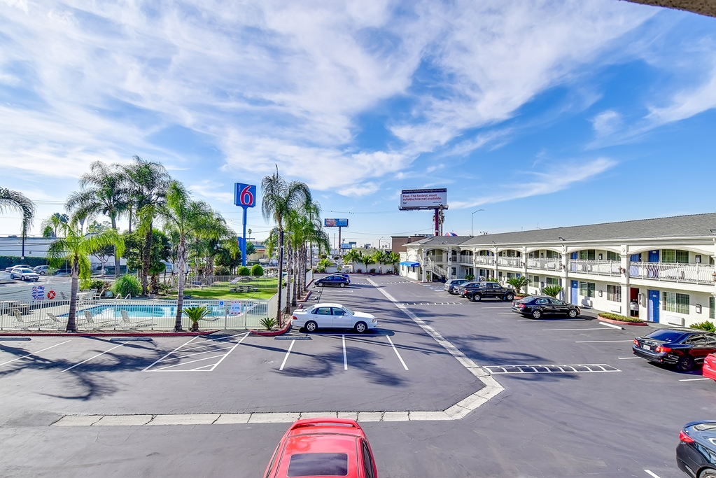Motel 6 Garden Grove - photo 2