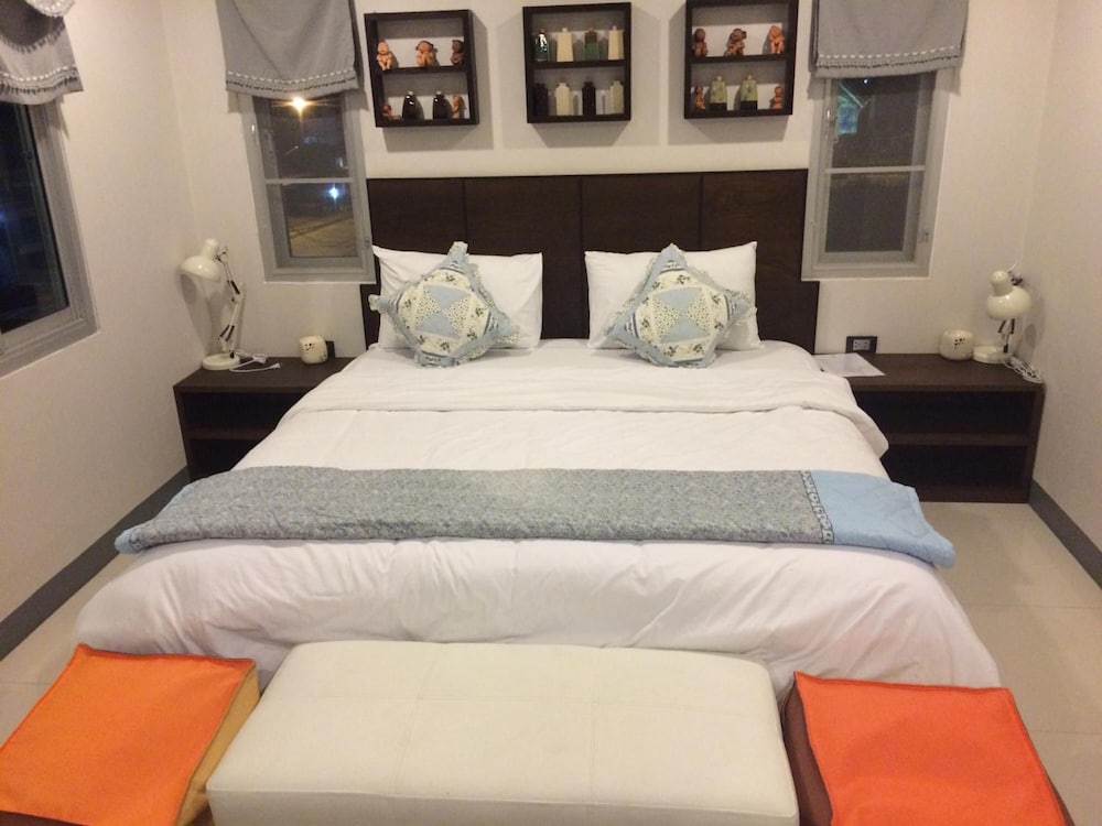 H2o Hotel in Wiang Pa Pao, Thailand