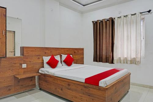 Hotel O Mayur Lodge - carbon neutral hotel in Unknown City