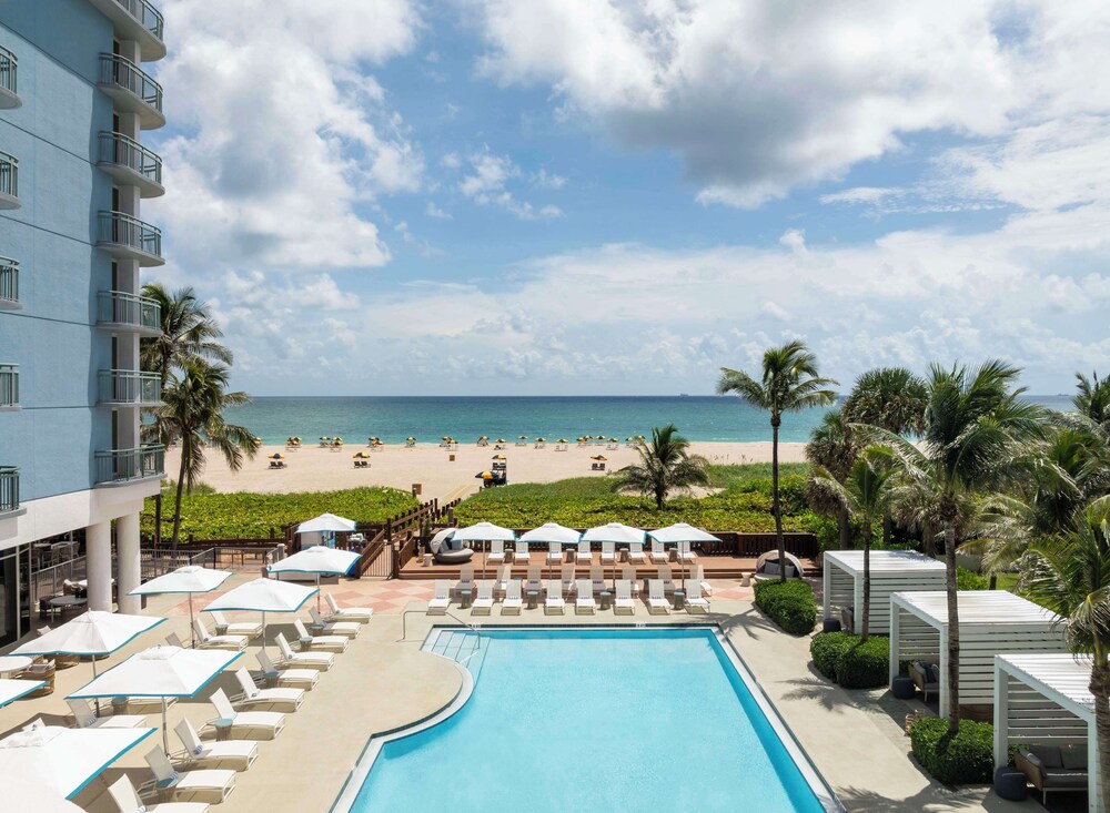 The Singer Oceanfront Resort Curio Collection by Hilton - photo 36