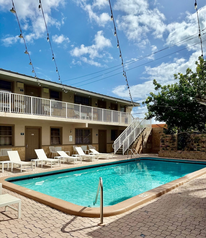 Sheridan Suites Apartments Hotel - photo 18
