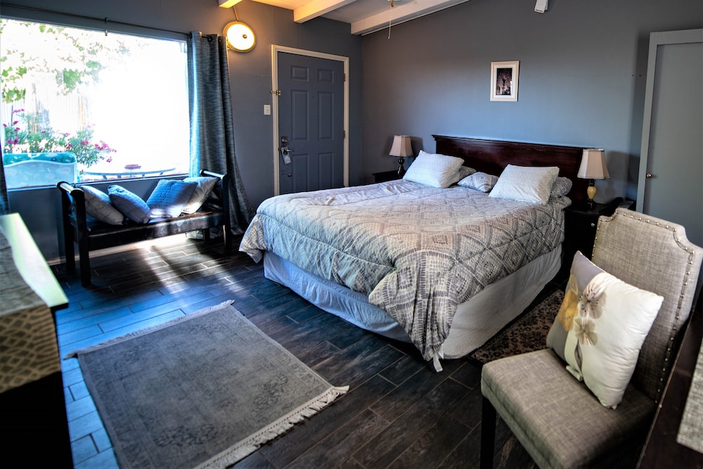 Harmony Motel - photo 8