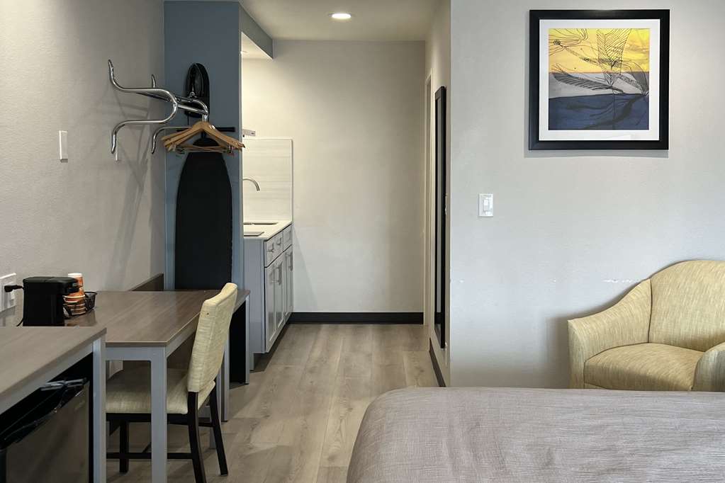 Quality Inn Tracy I 205 - photo 22